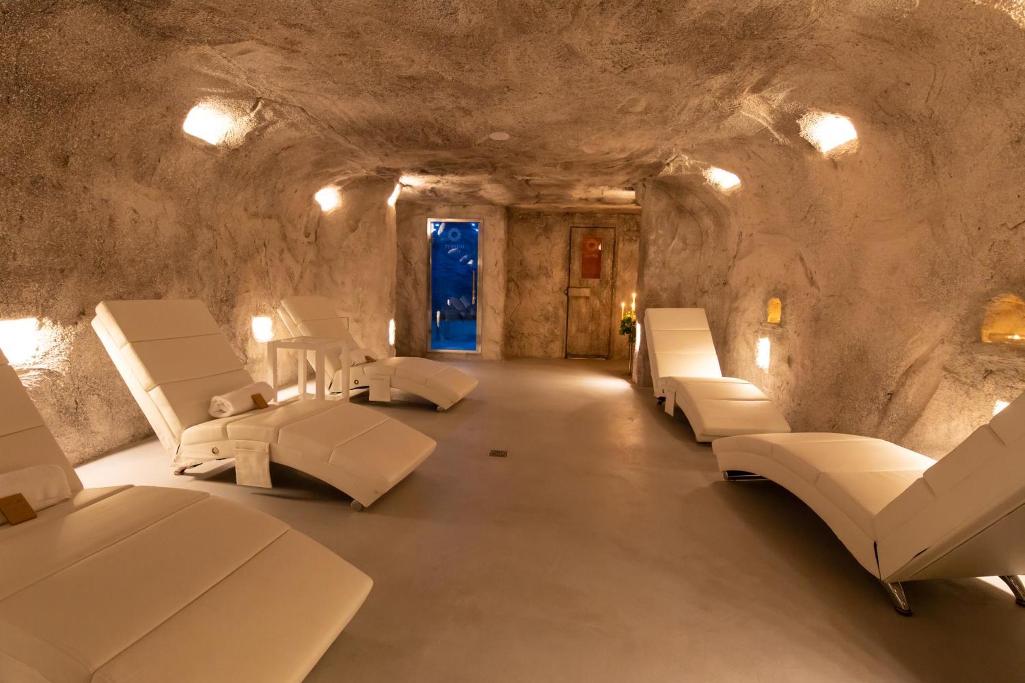 Bianco Riccio Suite Hotel Savelletri Екстериор снимка