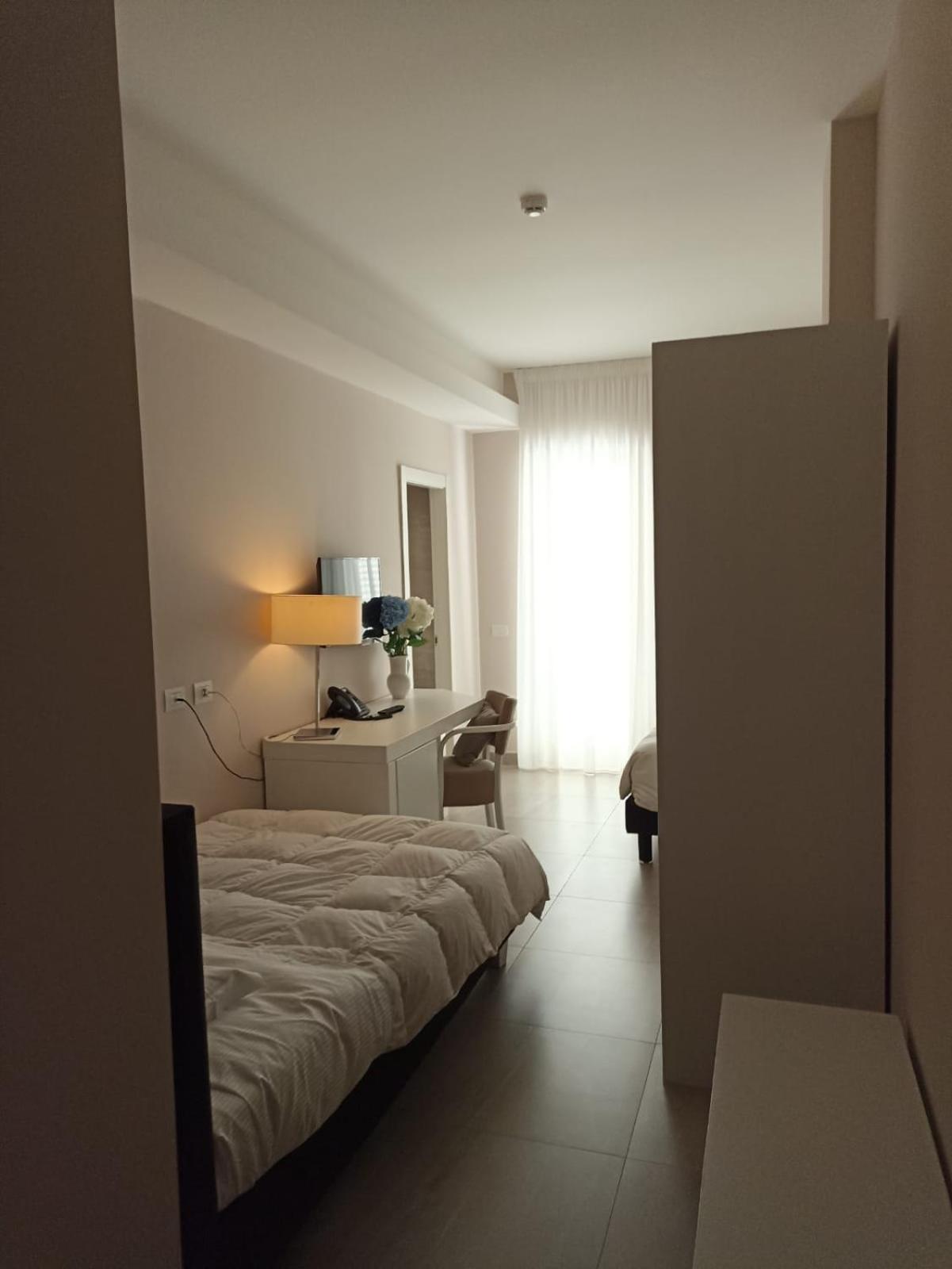 Bianco Riccio Suite Hotel Savelletri Екстериор снимка